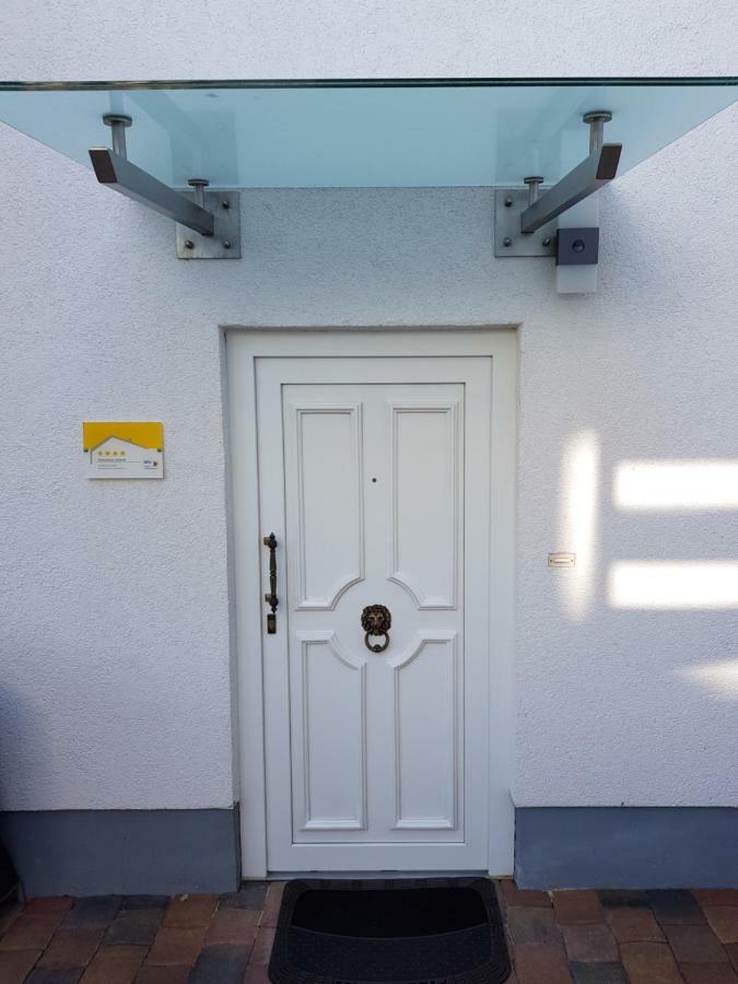 Ferienwohnung Sonnenfels **** Bad Ems Exterior photo